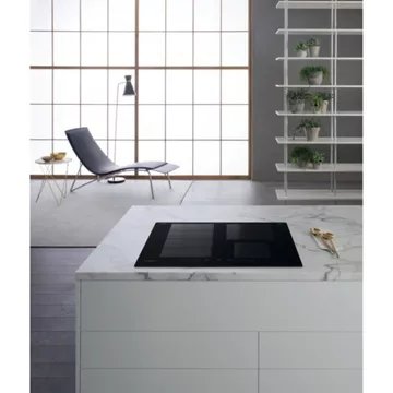 Table induction							WHIRLPOOL				WFS7560NE Reconditionné